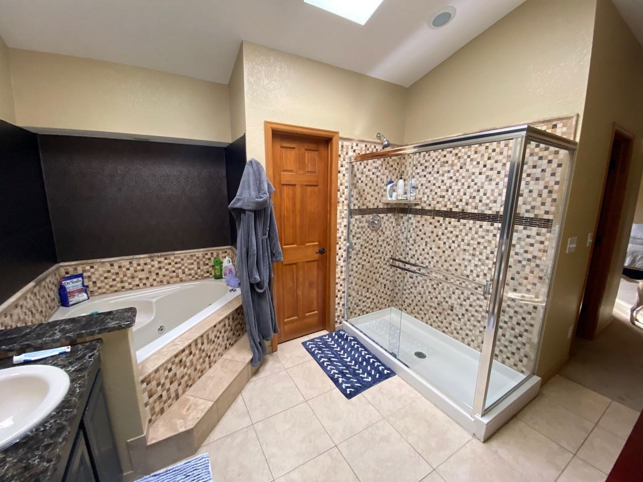 4016 Highlands West Dr - Photo 3 of 16