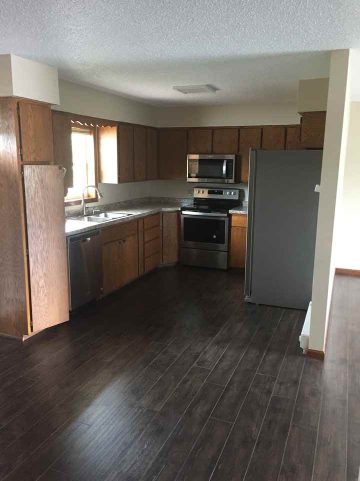 1126A Expansion Dr - Photo 4 of 13