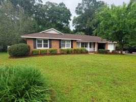 featured image of 4102 Quail Hollow Cir