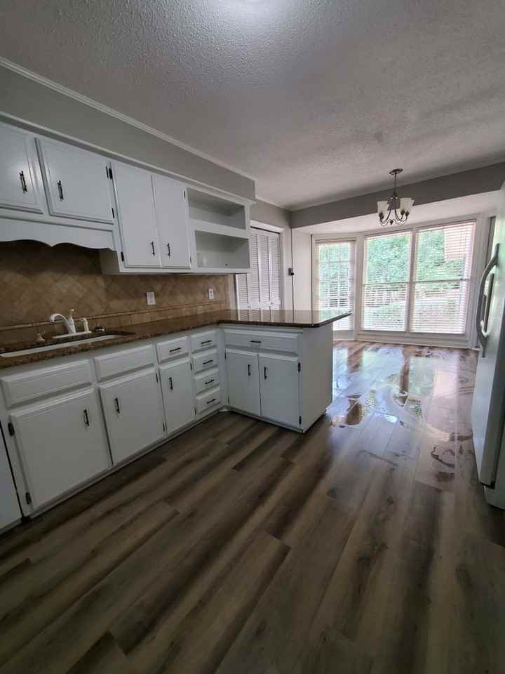 4102 Quail Hollow Cir - Photo 5 of 16