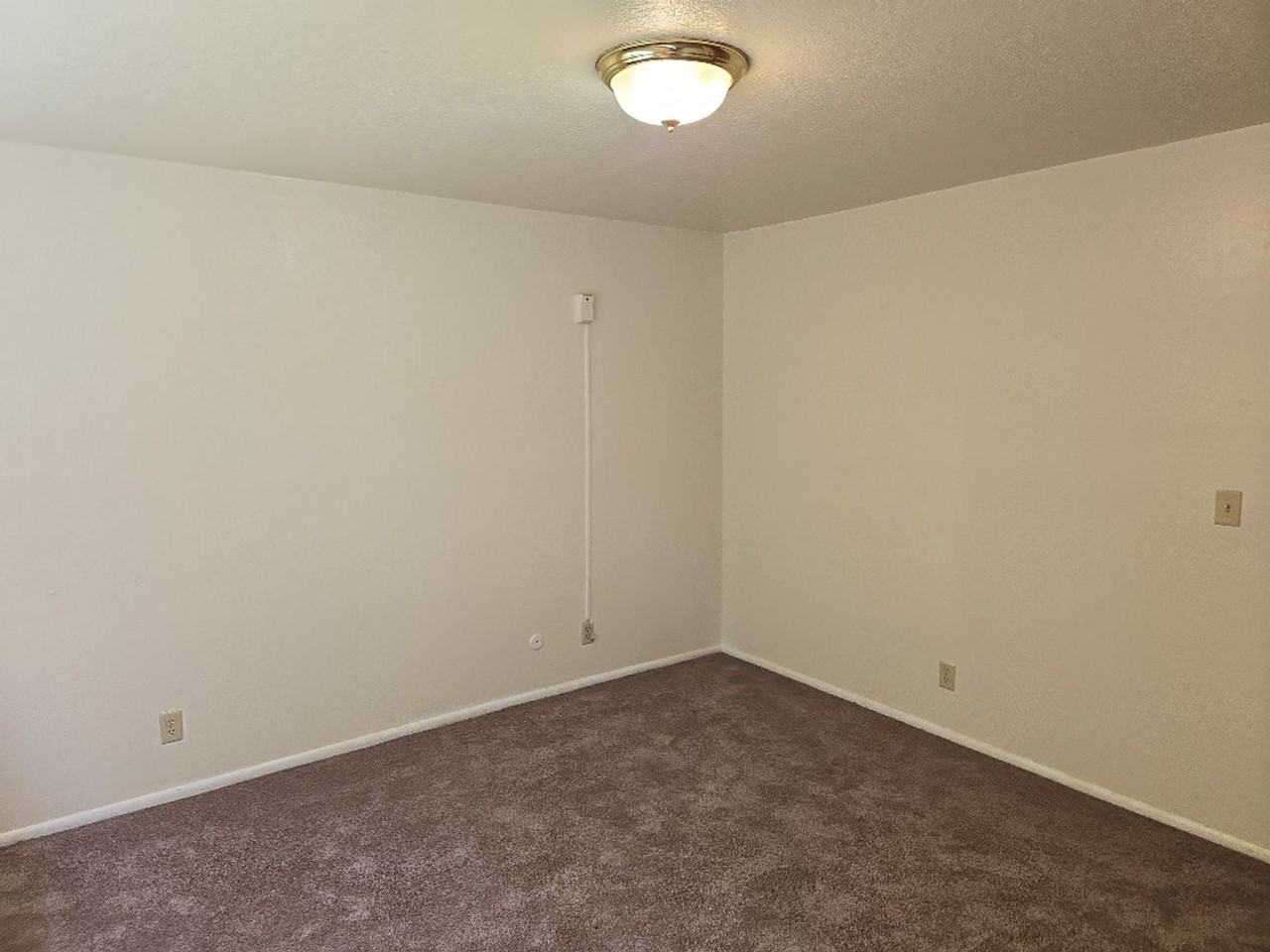 3124 California St - Photo 2 of 12