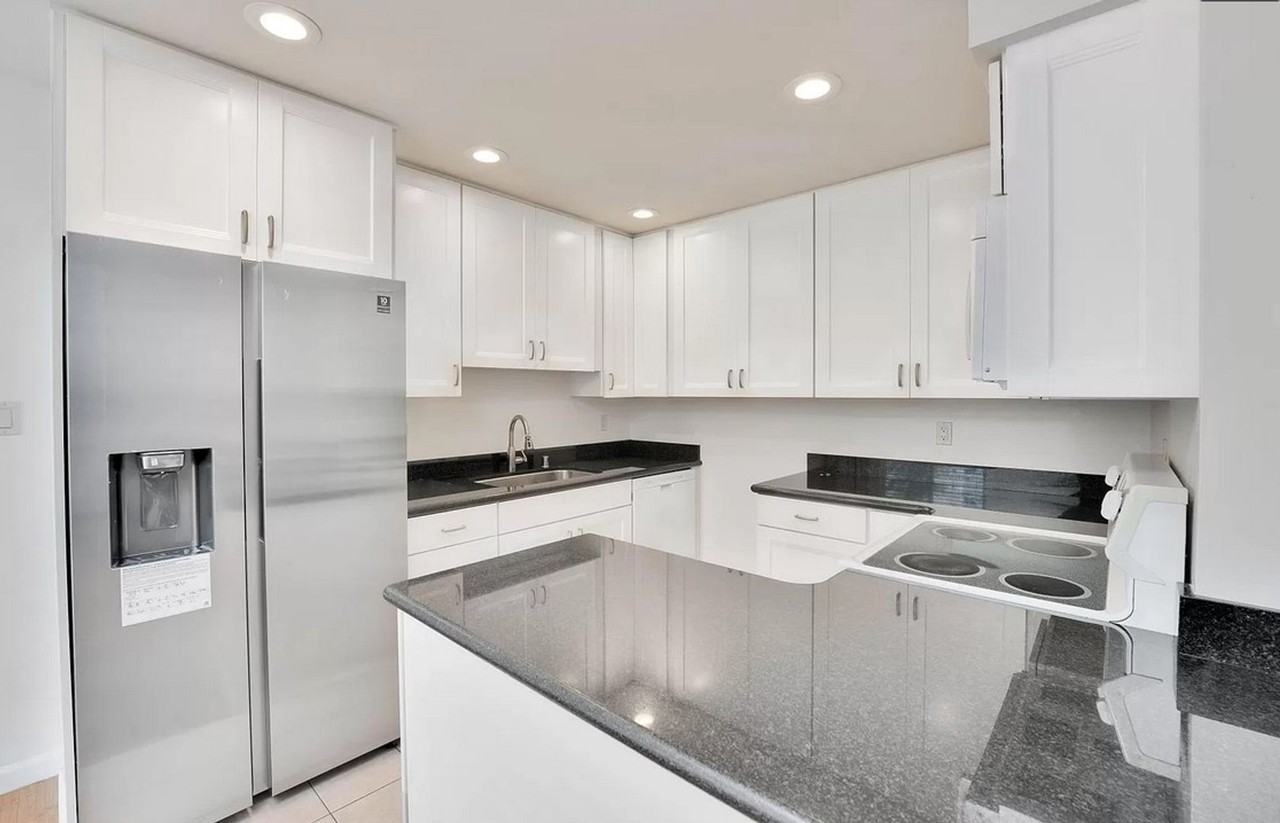 3045 Los Prados St - Photo 2 of 22