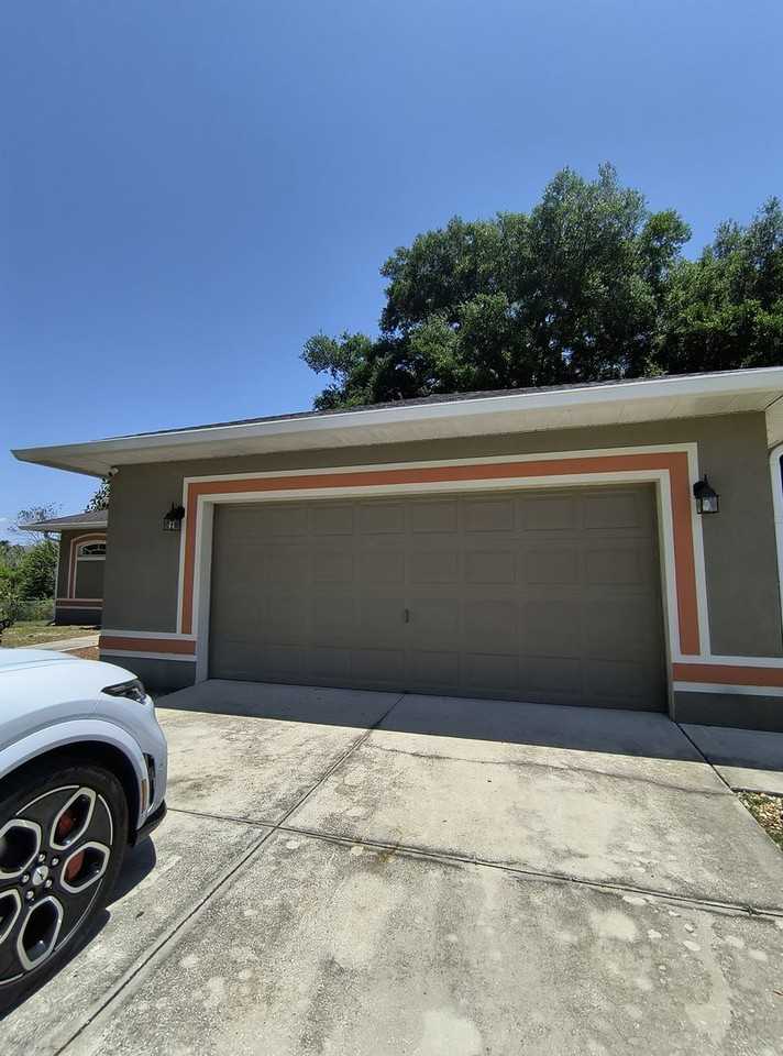 807 Ware Avenue - Photo 2 of 23