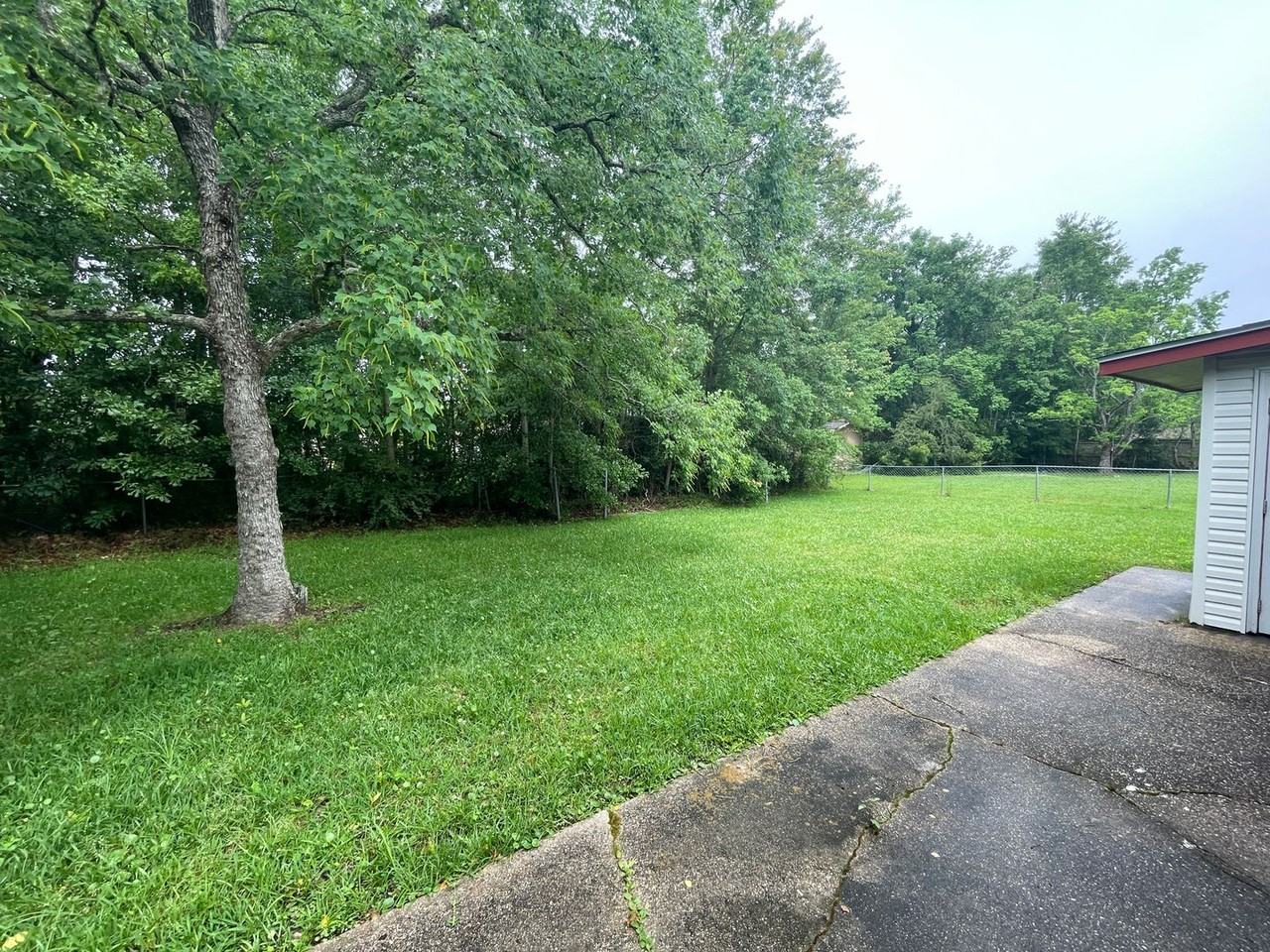 125 Cherry Ct - Photo 3 of 16