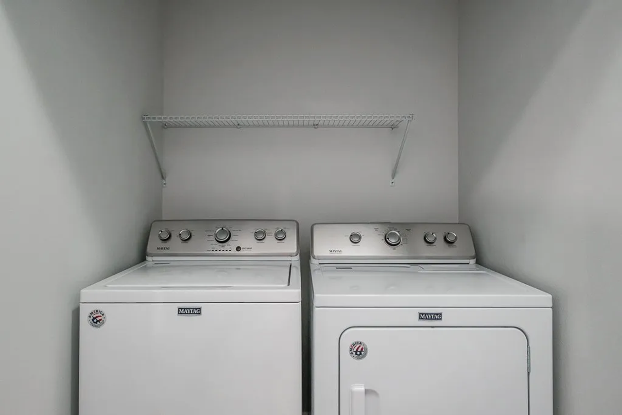 Cascade Meadows Apartments - Photo 4 of 19