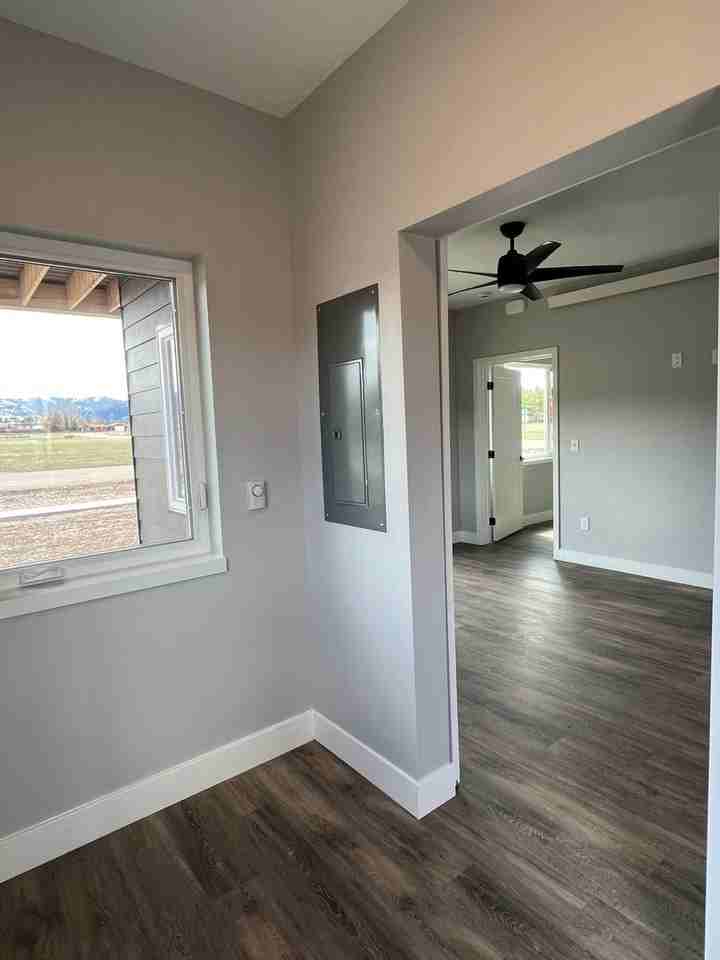 148 Larkspur Dr #103 - Photo 3 of 18