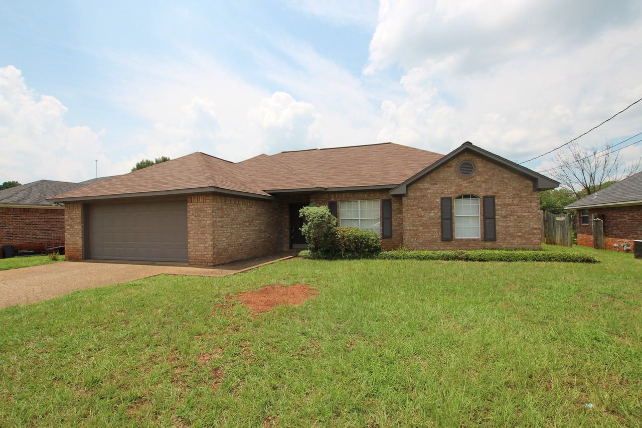 103 Courtney Dr - Photo 3 of 22