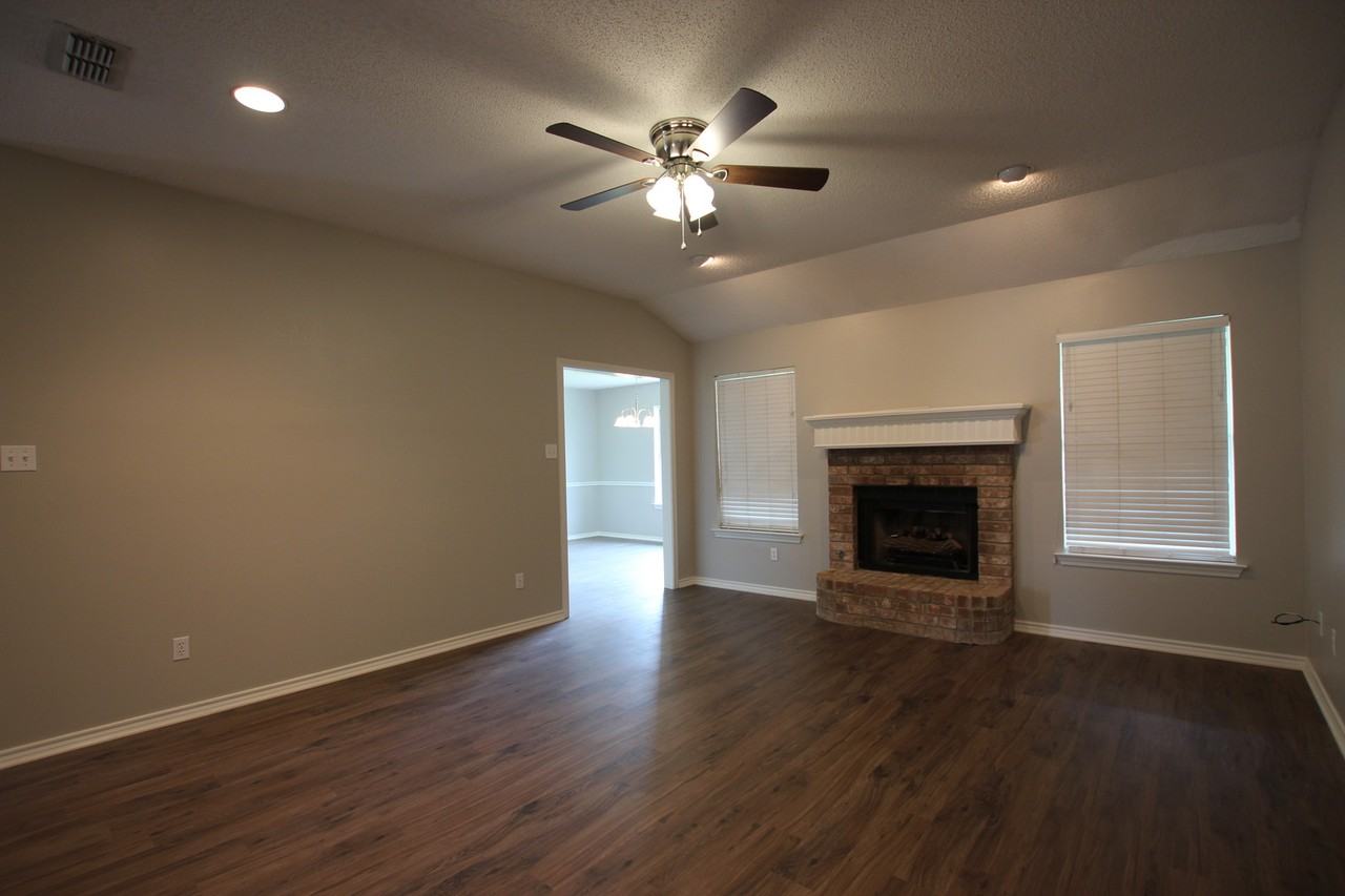 103 Courtney Dr - Photo 5 of 22
