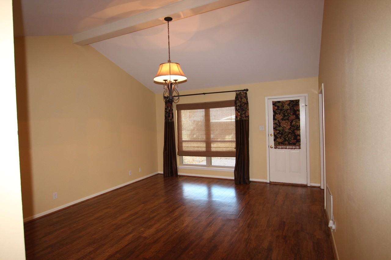 3314 Omega Dr - Photo 3 of 35