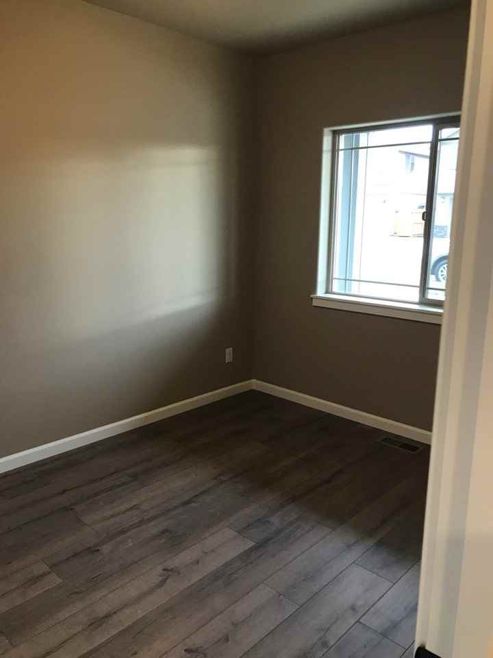 3077 Nw Boxelder Ave - Photo 7 of 22