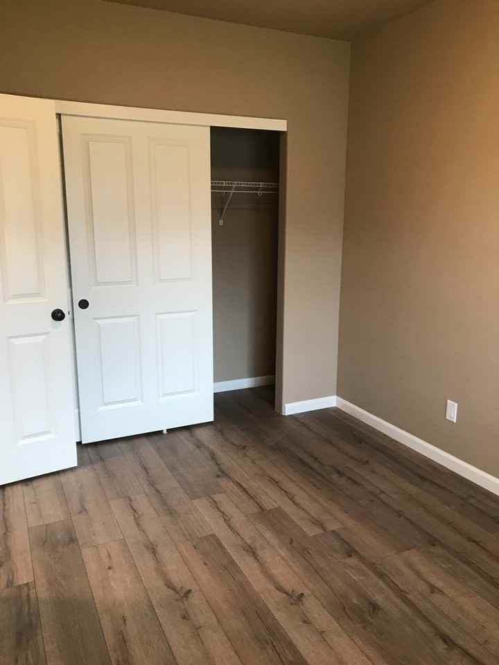3077 Nw Boxelder Ave - Photo 3 of 22