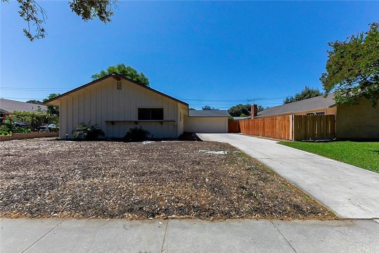 7742 XXXX Cassia Avenue - Photo 4 of 6