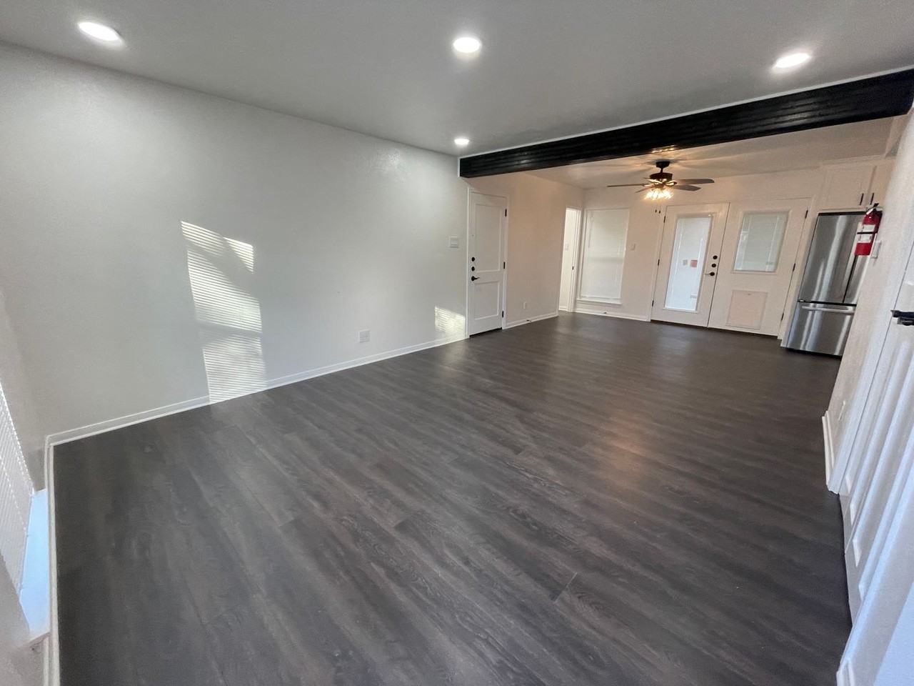 1306 N 42nd St - Photo 2 of 28