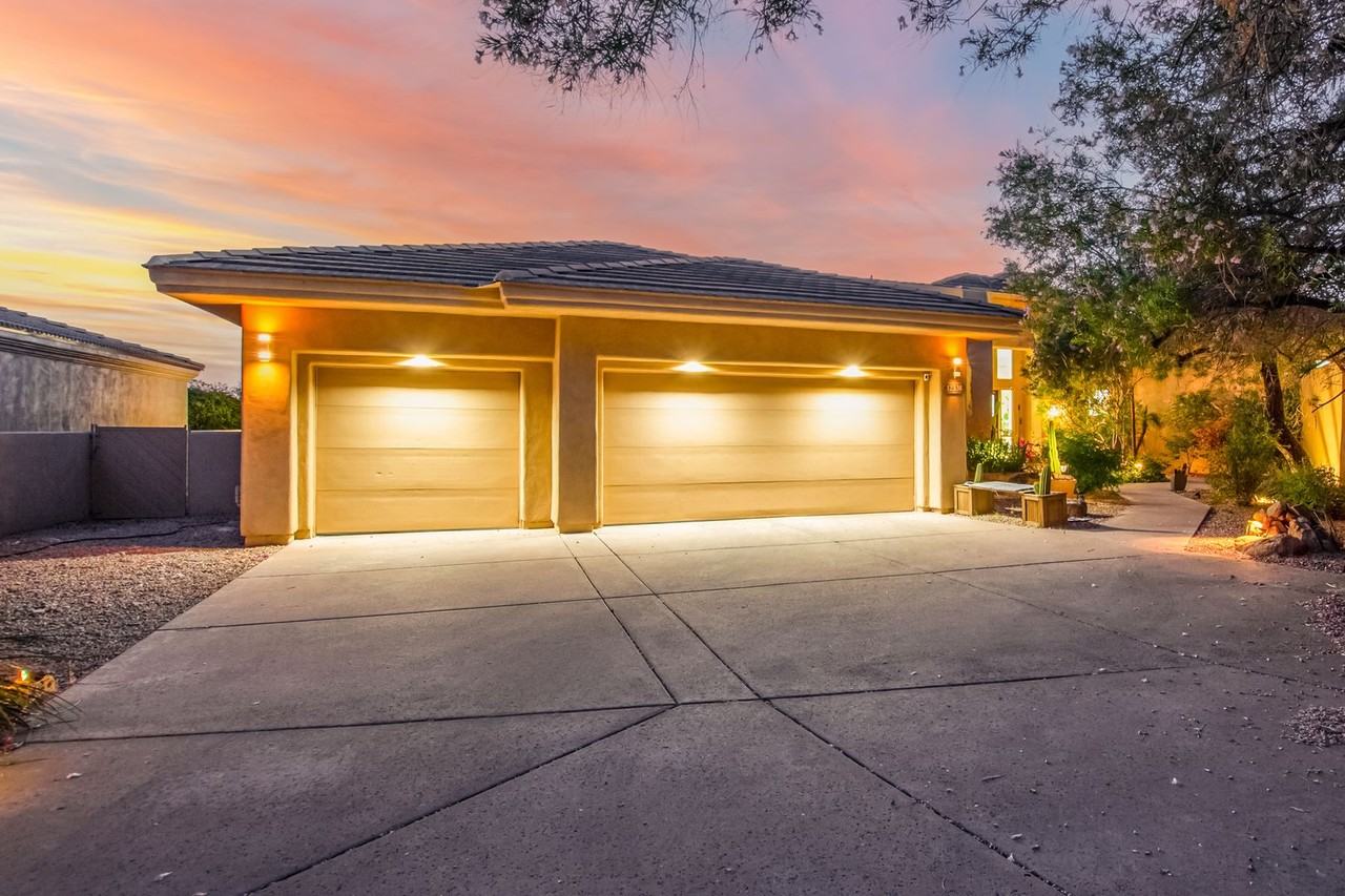 12338 N 136th Pl - Photo 5 of 50