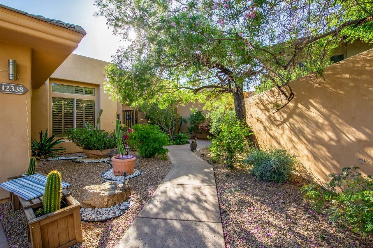 12338 N 136th Pl - Photo 6 of 50