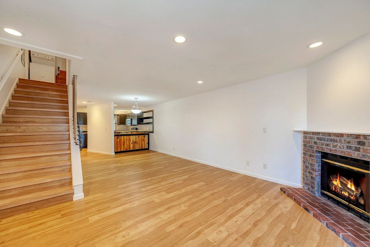 8104 238th St Sw - Photo 5 of 13