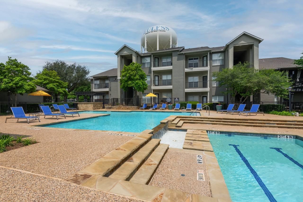 Oak Park - Photo 2 of 50