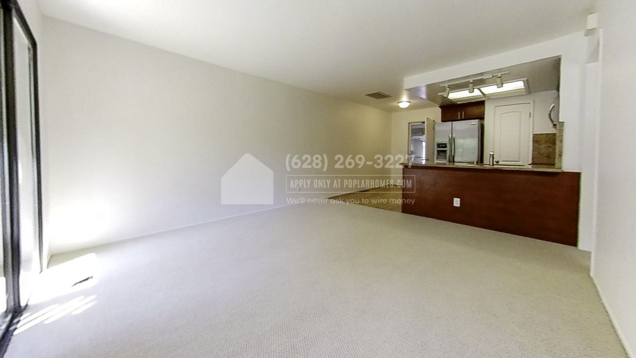 18890 Sara Park Cir - Photo 3 of 23