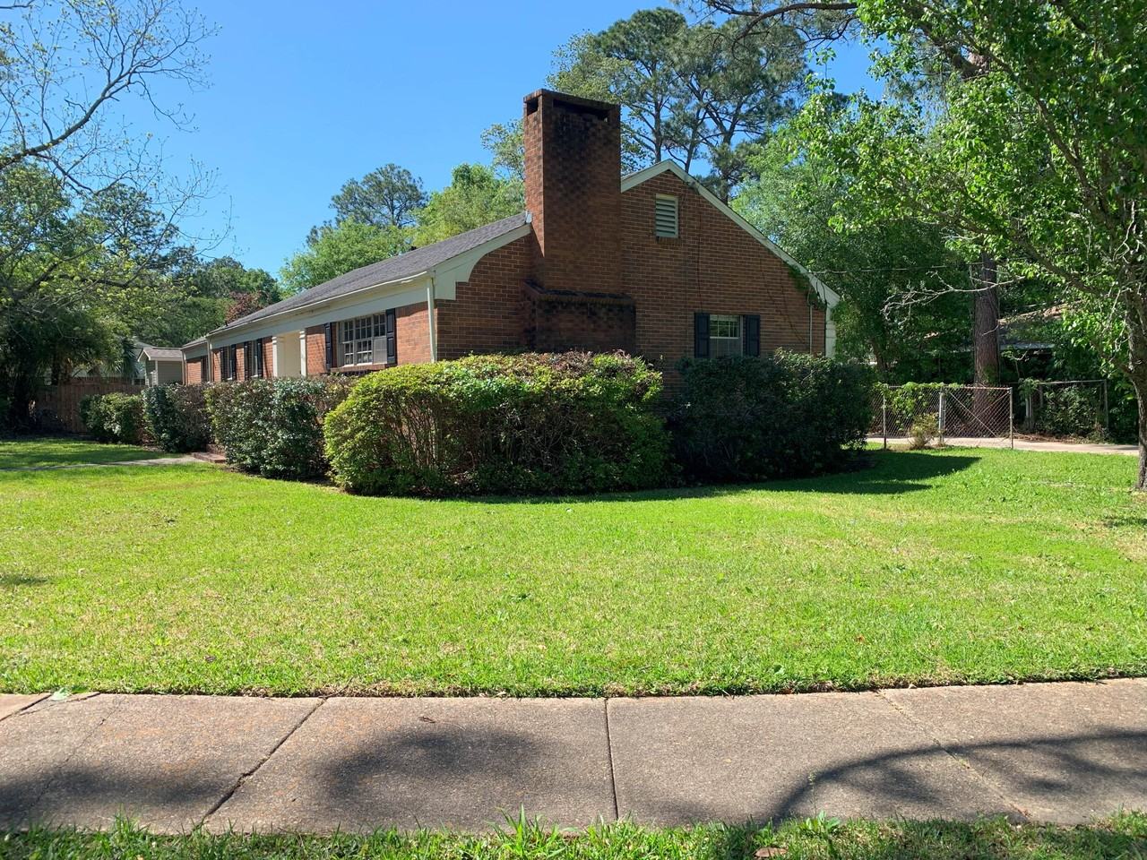 3010 Colburn Dr #NA - Photo 2 of 34