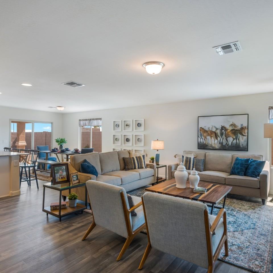 1841 E Spring Way #NA - Photo 2 of 4