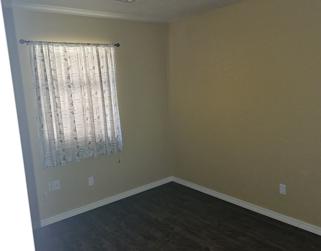 1410 Fairfield Dr #NA - Photo 6 of 14