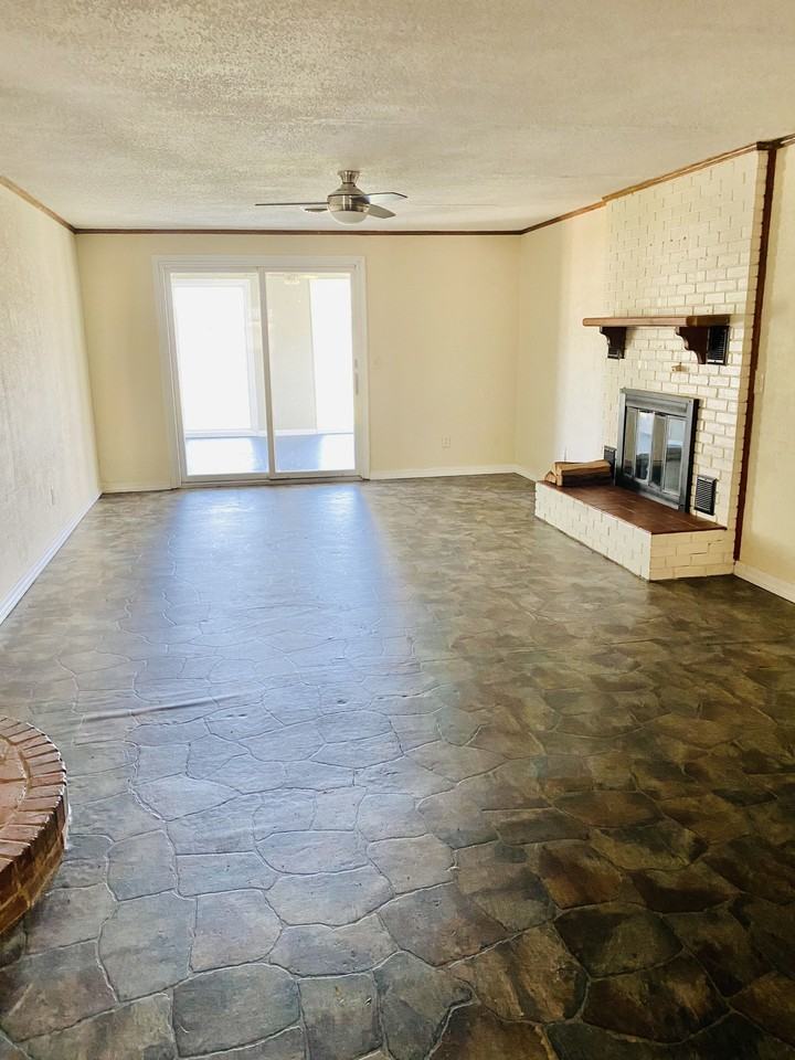 2118 Merriwether St #NA - Photo 4 of 15