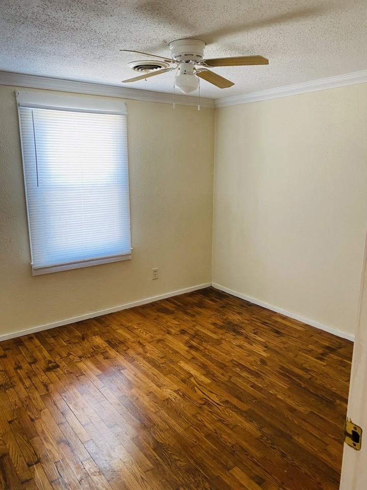 2118 Merriwether St #NA - Photo 7 of 15