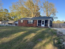 featured image of 2008 Robin Rd #NA