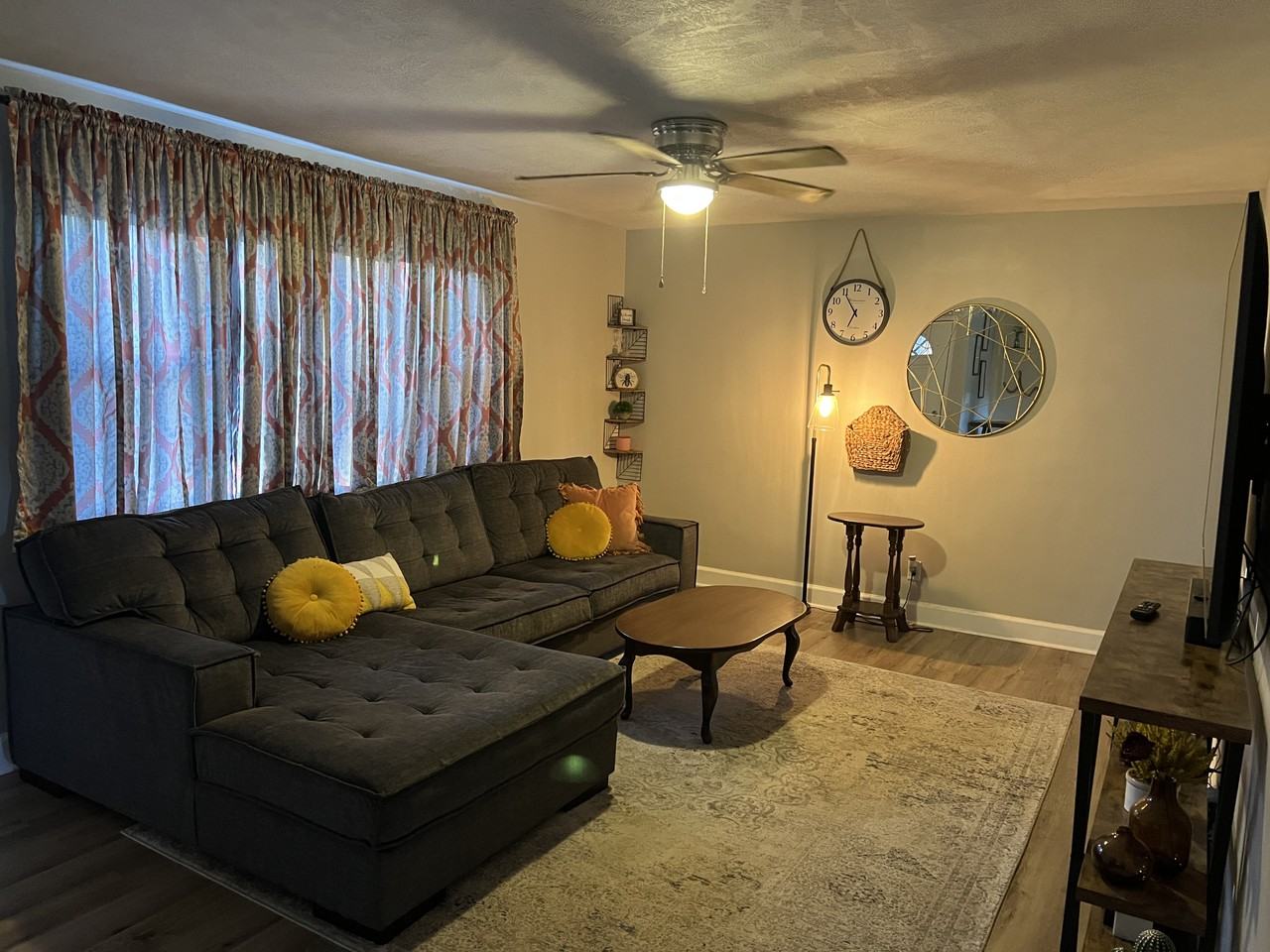 2008 Robin Rd #NA - Photo 3 of 13