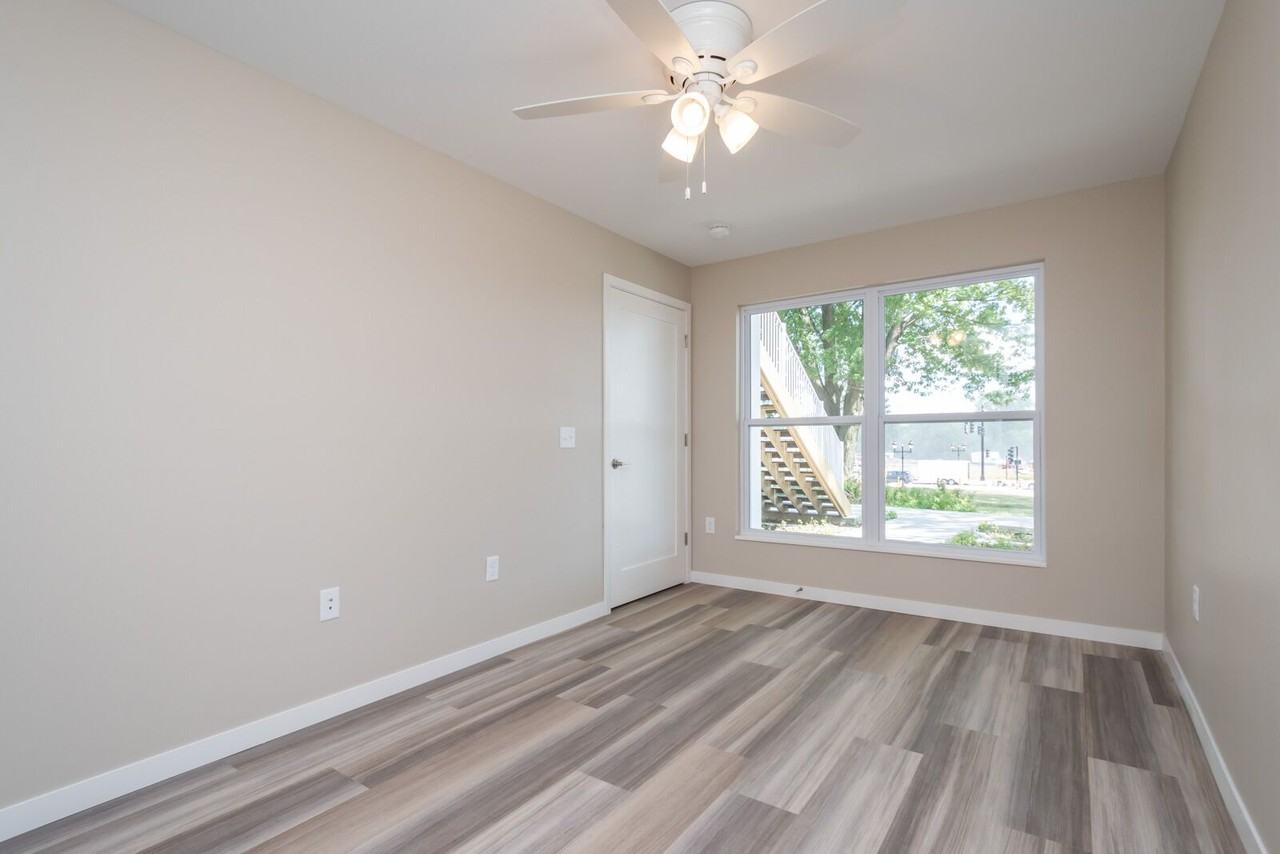 199 6th St #3 - Photo 4 of 13