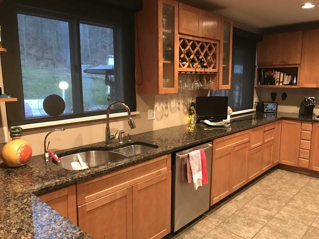 10905 Greenhaven Pkwy #NA - Photo 3 of 42