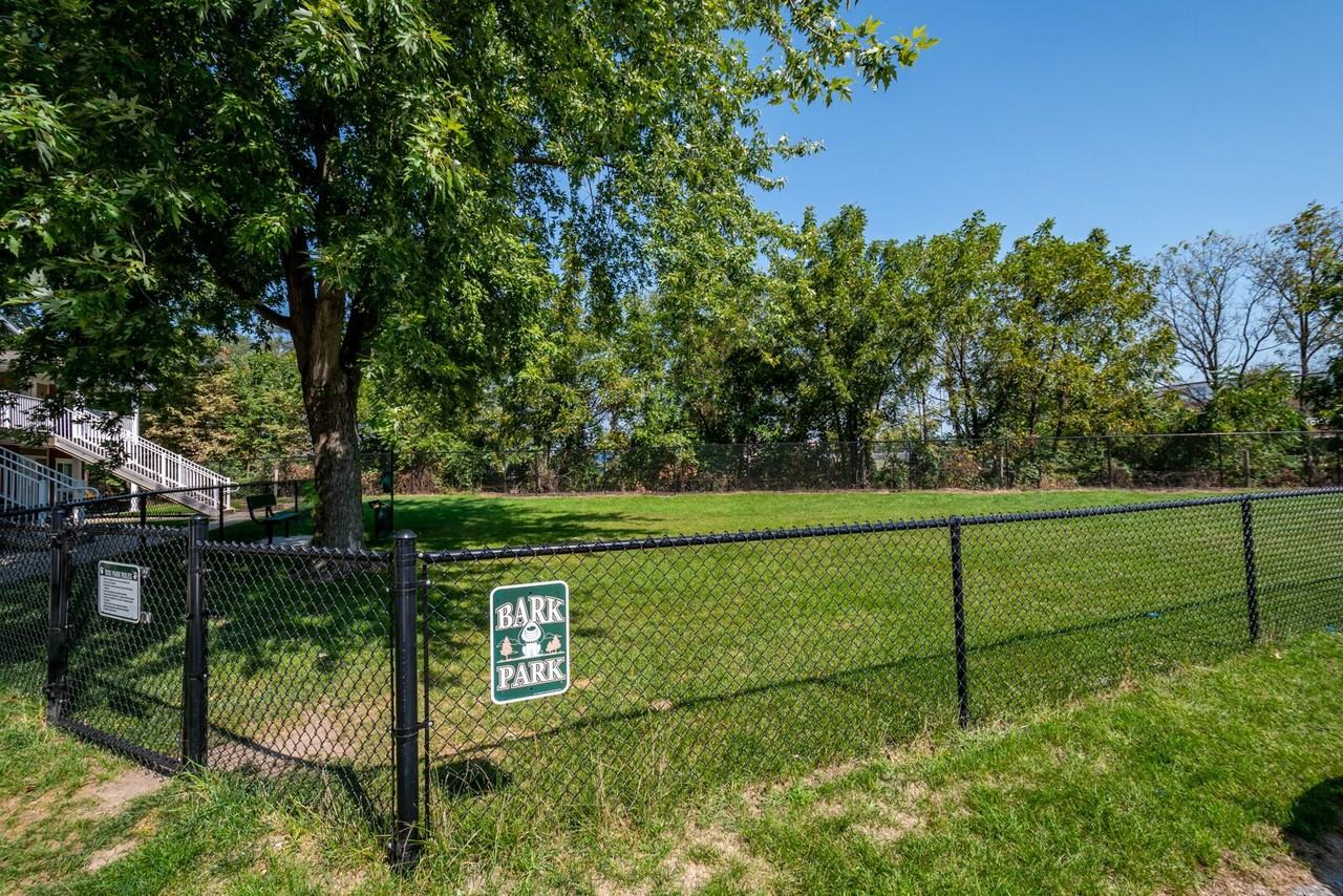 199 6th St #12 - Photo 7 of 12