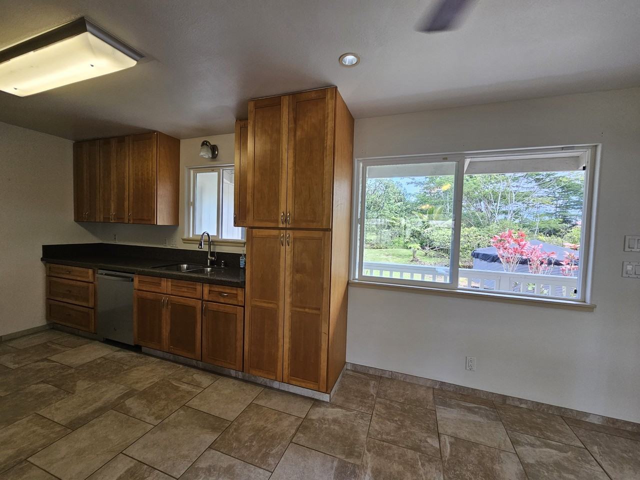 15-1331 24th Ave #1 - Photo 5 of 31