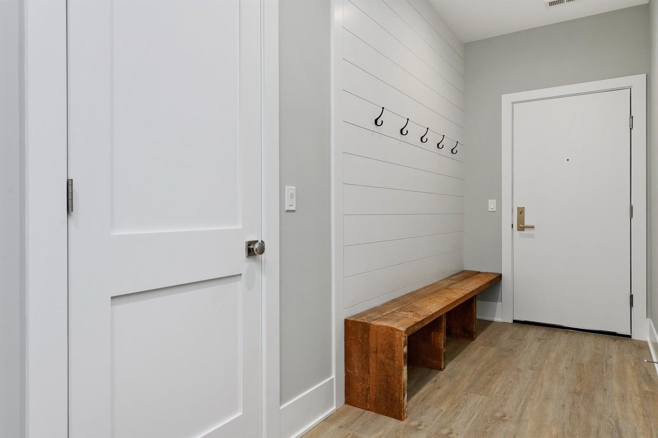 4646 N. Damen - 406 #406 - Photo 2 of 17