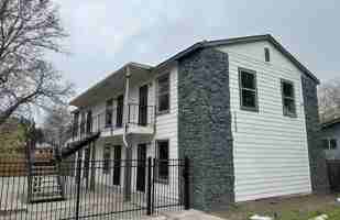 featured image of 1723 W Mayfield Blvd #5
