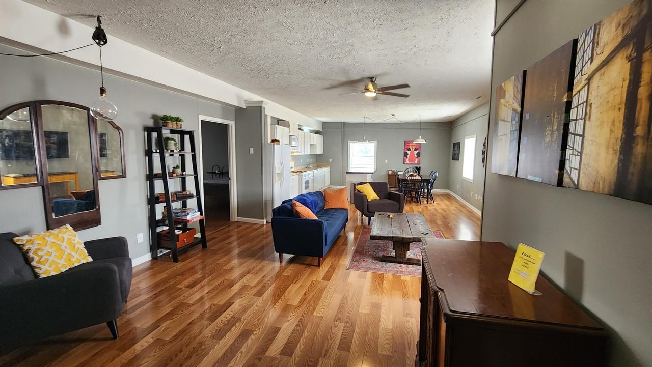 501 S Frisco #2 - Photo 6 of 17