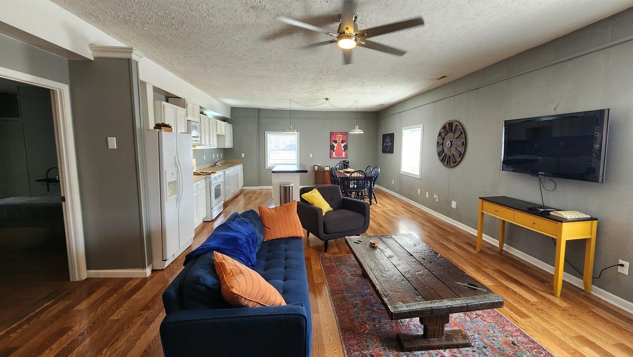 501 S Frisco #2 - Photo 7 of 17