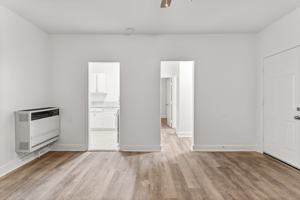 featured image of 1424 Chestnut Ave