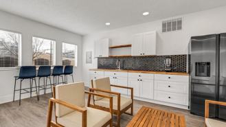 8503 N Tryon St - Photo 1 of 1