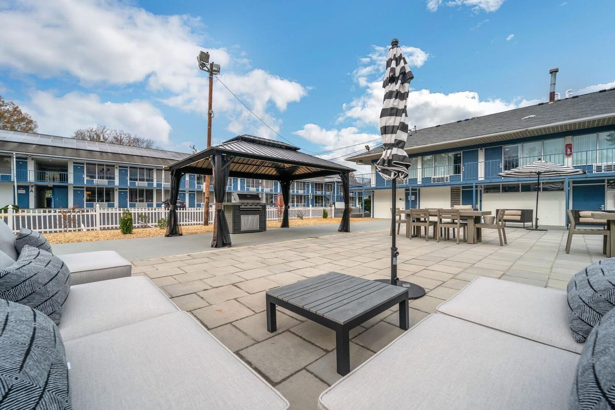 2517 Guess Rd - Photo 5 of 23