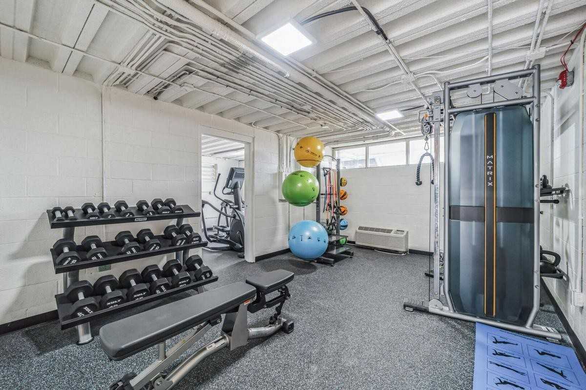 2517 Guess Rd - Photo 5 of 23