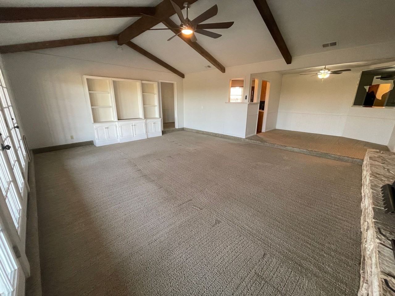 552 Lawson Ln - Photo 7 of 41