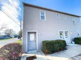 featured image of 9102 W Jackson St