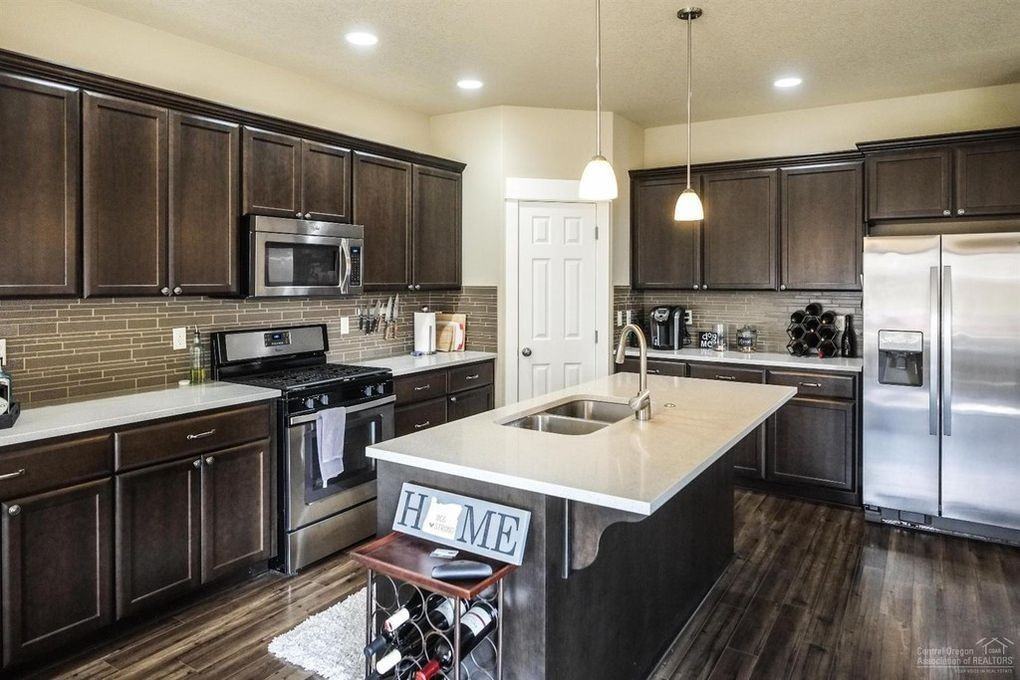 21355 Ne Brooklyn Pl - Photo 3 of 13