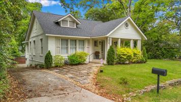 featured image of 318 Corbin Ave