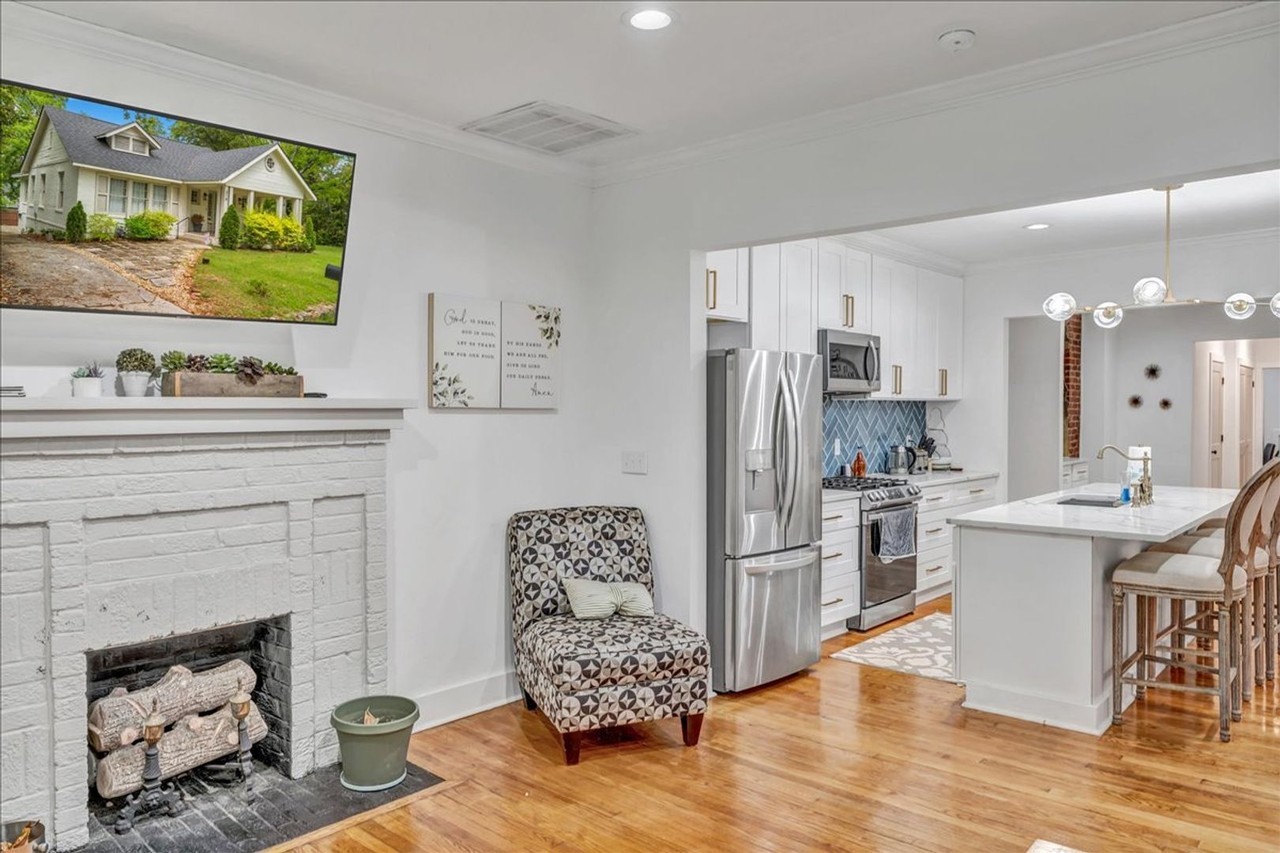 318 Corbin Ave - Photo 6 of 34