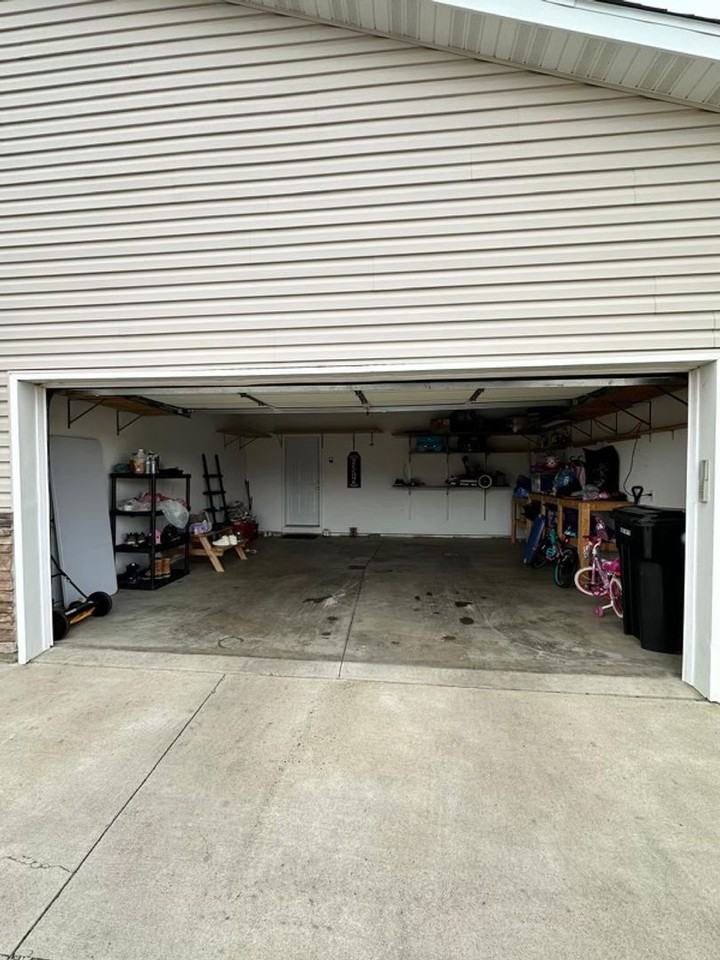 1349 15th St W - Photo 4 of 15