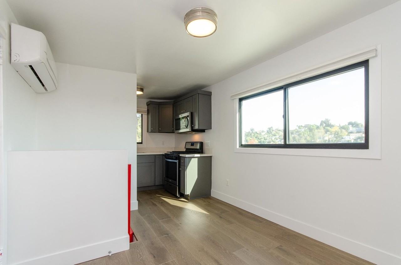 2264 2264 Duane St - 2264 Duane St - Photo 4 of 30