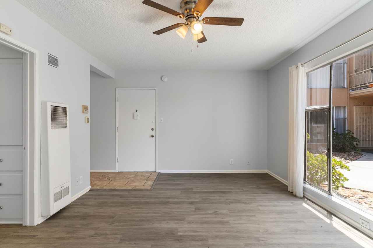 3888 Potomac Ave - Photo 3 of 44