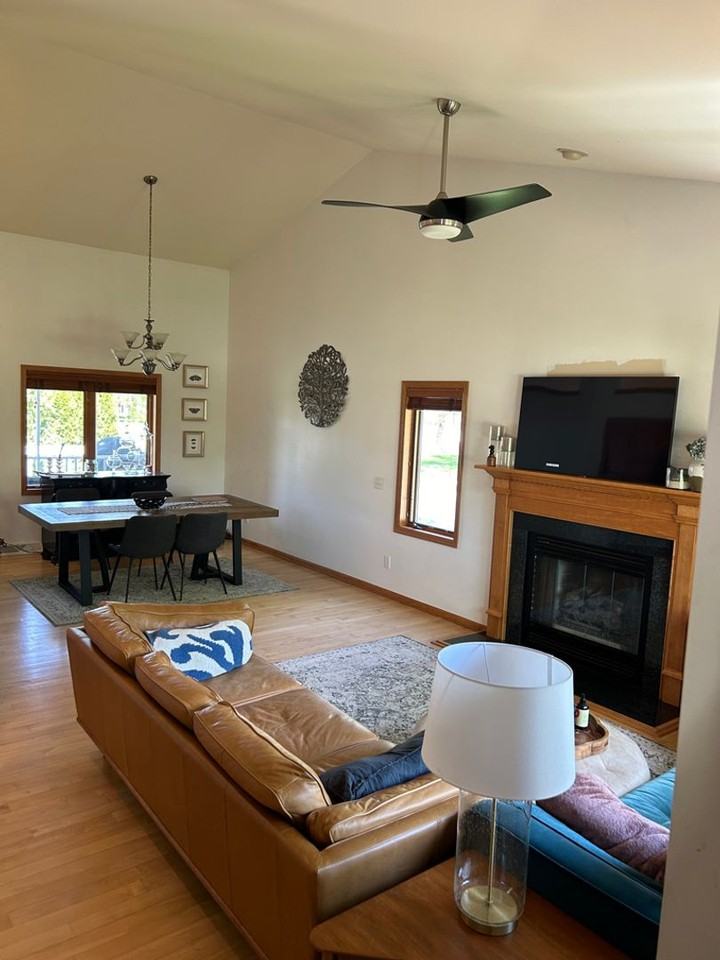 9402 Eagle Nest Ln - Photo 6 of 20
